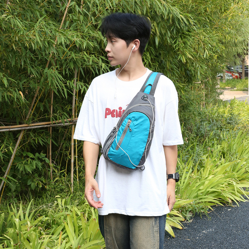 Multi-purpose portable sports chestbags for men who outsource fashion and water-proof Korean leisure and fitness tours