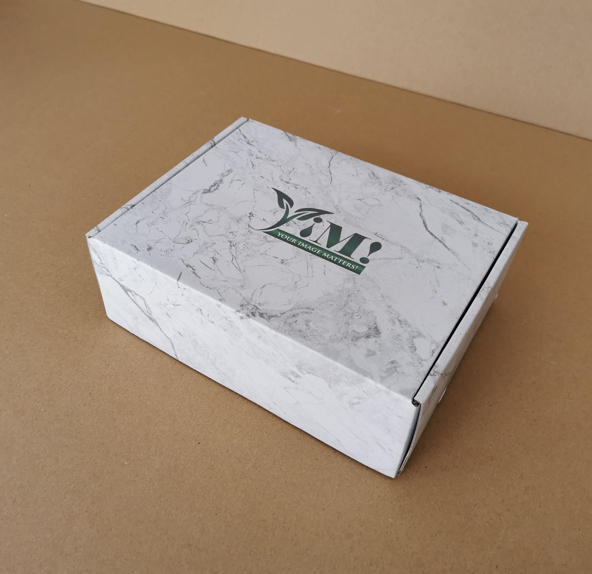 Coloured marble road printing of white varnish aircraft box products custom-made paperbox manufacturers