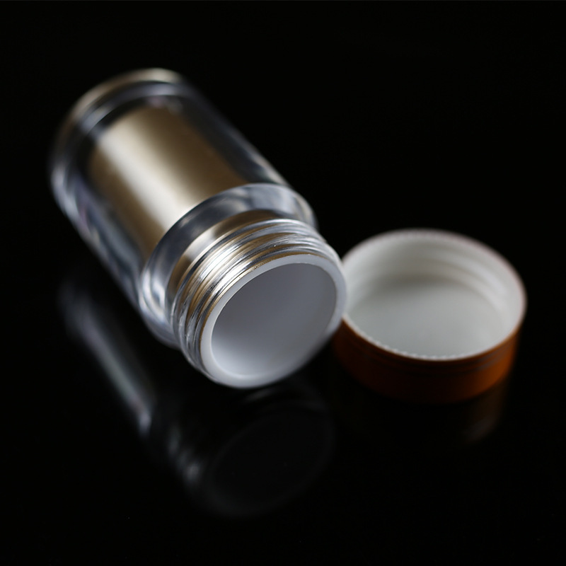 Courage of 30 ML medical tablet tablets in the aluminum cap.