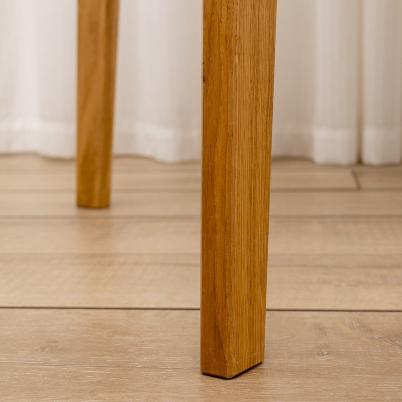 I've customised the small Nordic dining room dining room table and the long square Western oak table.