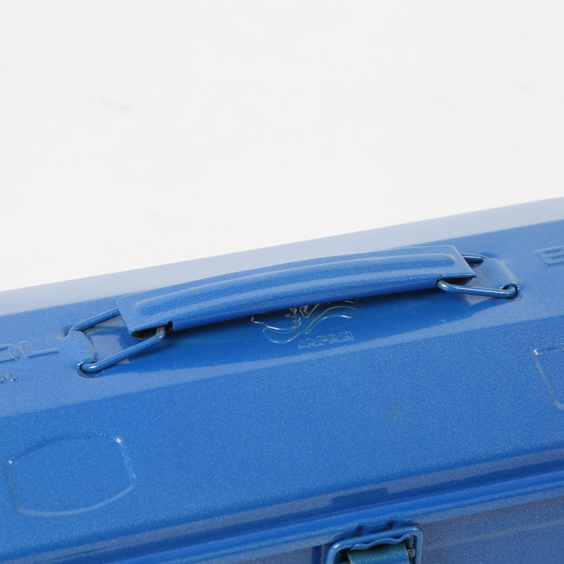 The manufacturer sells the hand-held whole iron-coated toolbox directly.