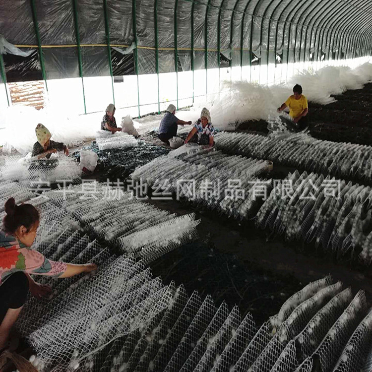 The factory's live supply of cocoon plastic net, baby cocoon net, white farm plastic net.