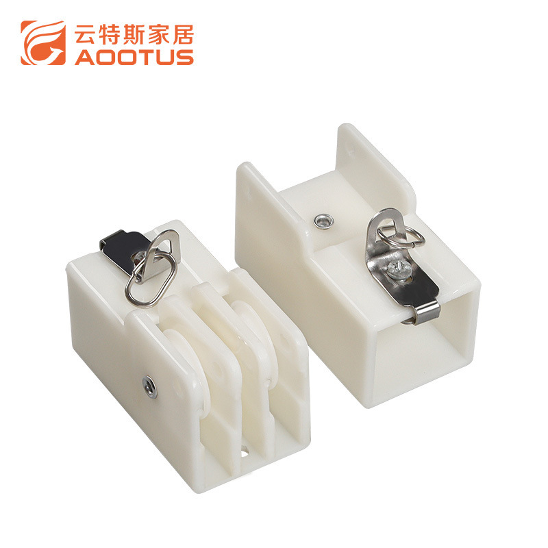 Curtain orbital fittings are blocked by a direct orbital block and the curtains are closed at the plant for immediate sale