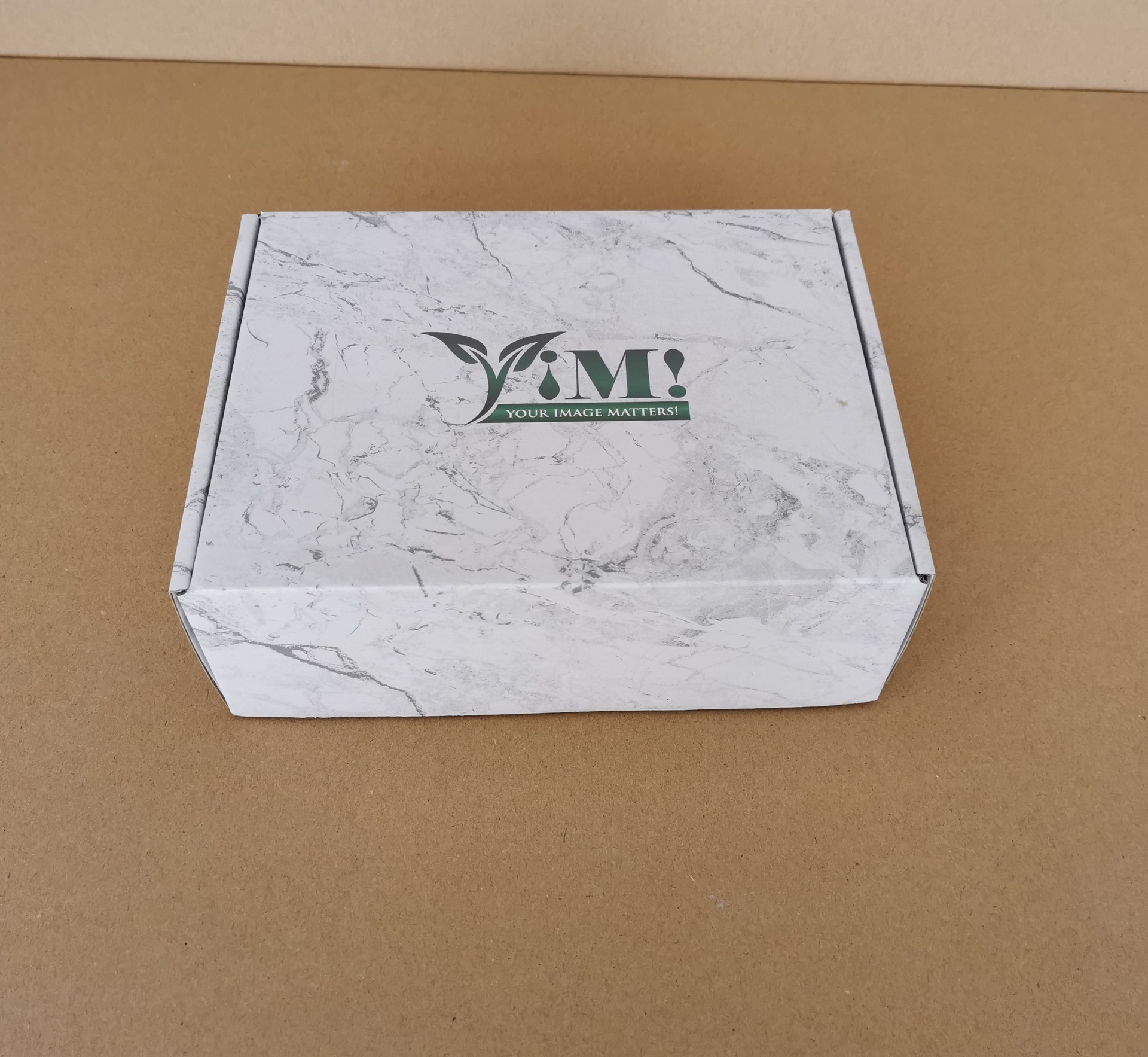 Coloured marble road printing of white varnish aircraft box products custom-made paperbox manufacturers