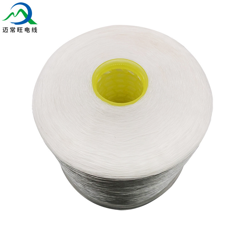The factory's wholesalers are cleaning silk, cleaning high-wire elastic textile silk.