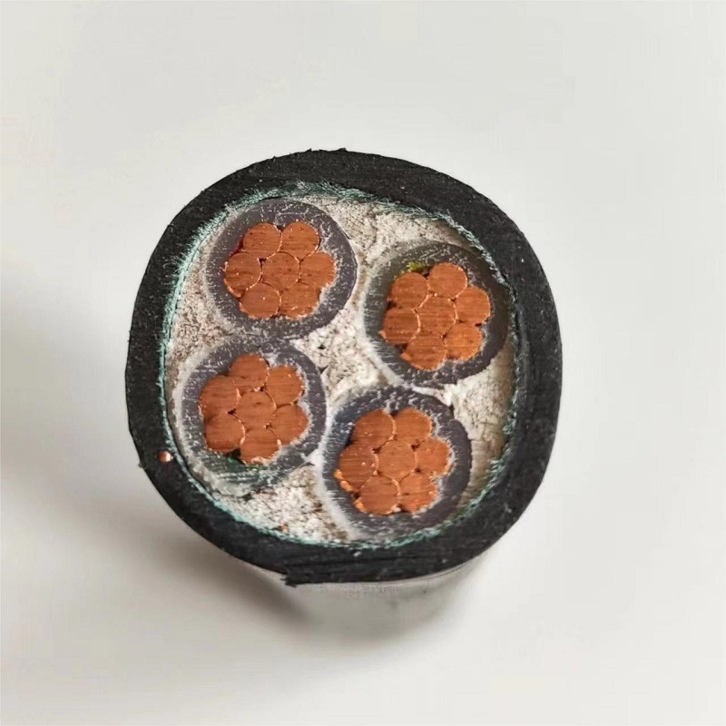 YJV4*25 사각 케이블 프로젝트 Main Cable Cross-Cyclical 폴리에틸렌 고압선 4 핵심 케이블