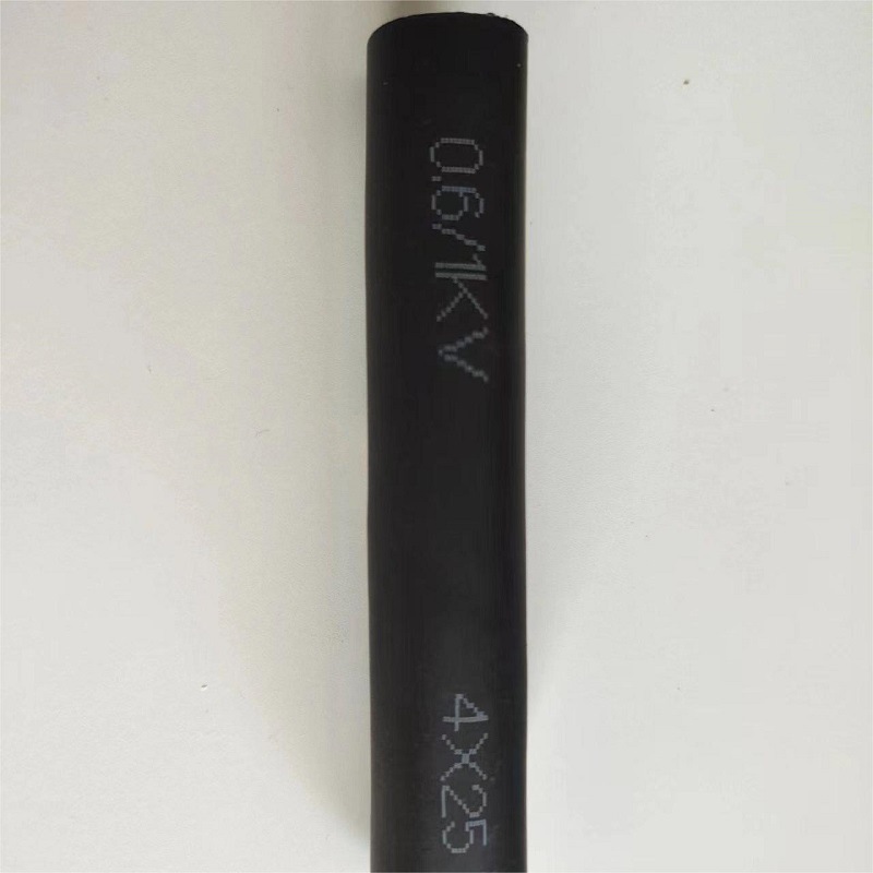 YJV4*25 사각 케이블 프로젝트 Main Cable Cross-Cyclical 폴리에틸렌 고압선 4 핵심 케이블