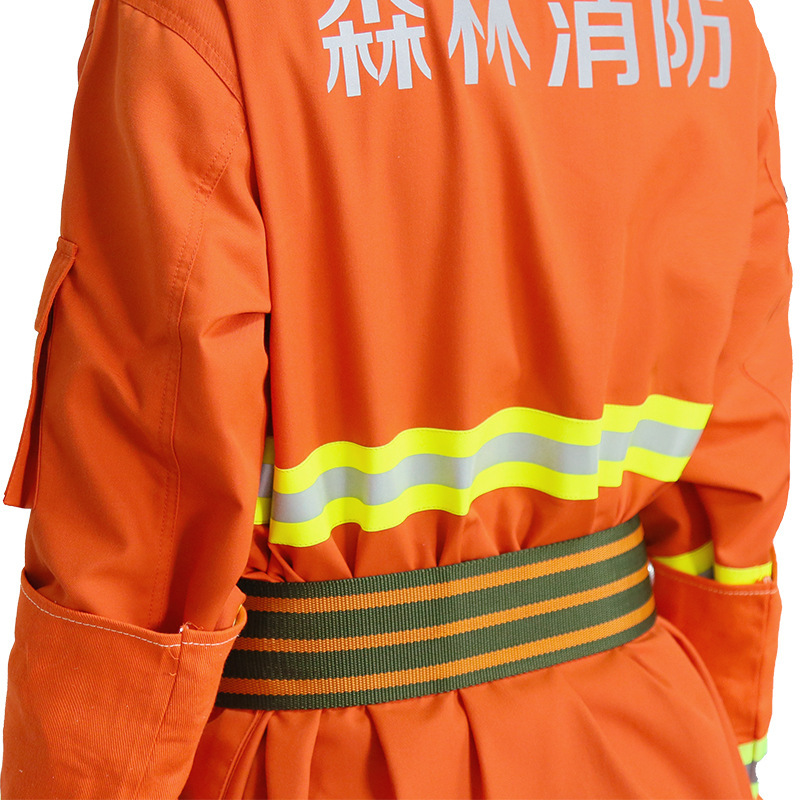 Yong-gi, fire suits, fire suits, fire-retarding suits, firefighter suits, fireproof suits.