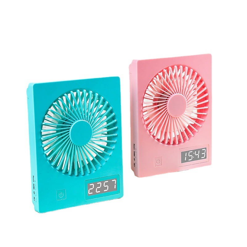 The summer electrician burst, the USB small fan, the office desktop electronic bell fan, so that you can charge it together.