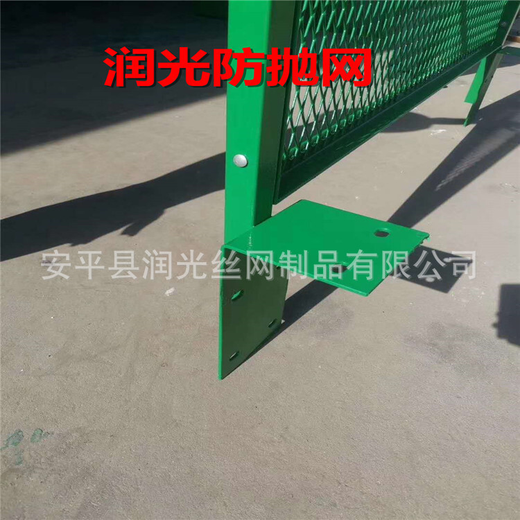 厂家现货供应防抛网跨公路桥梁防护围栏公路铁路隔离栅绿色铁丝网