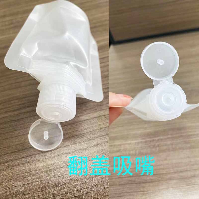 주문을 받아서 만들어진 입 부족은, 알루미늄 부족의 표본 부대로 시험되고, 가면을 입힌 유화액 부대로 여행했습니다