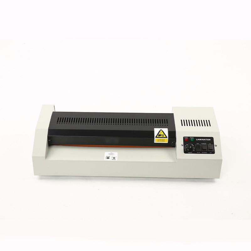 The model 8305 A4 passes the plastic sealer photo sealer.