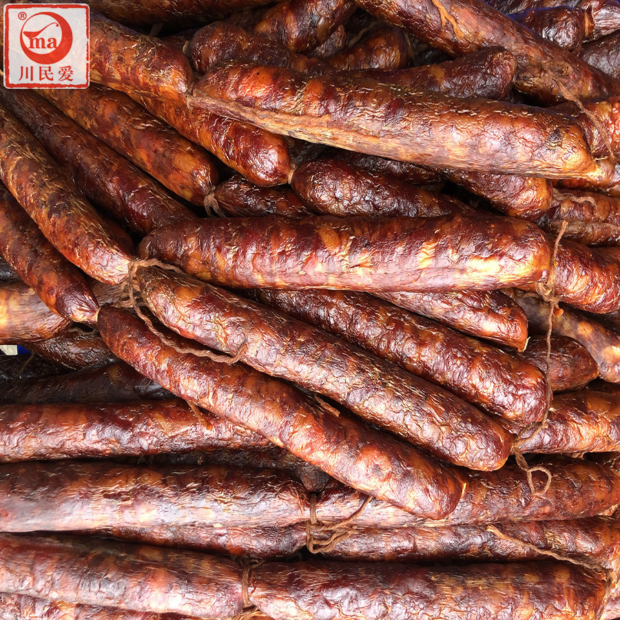 Sichuan 농부, Sichuan Sichuan 농부는 500g의 부피에 자신의 smoky 소시지를 생성합니다.