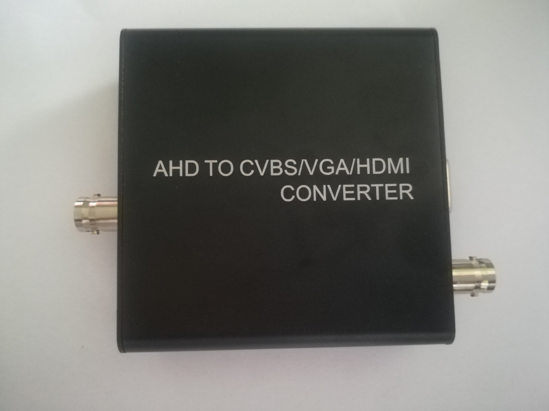 AHD转HDMI/VGA/AV/CVBS视频转换器芯片套片方案