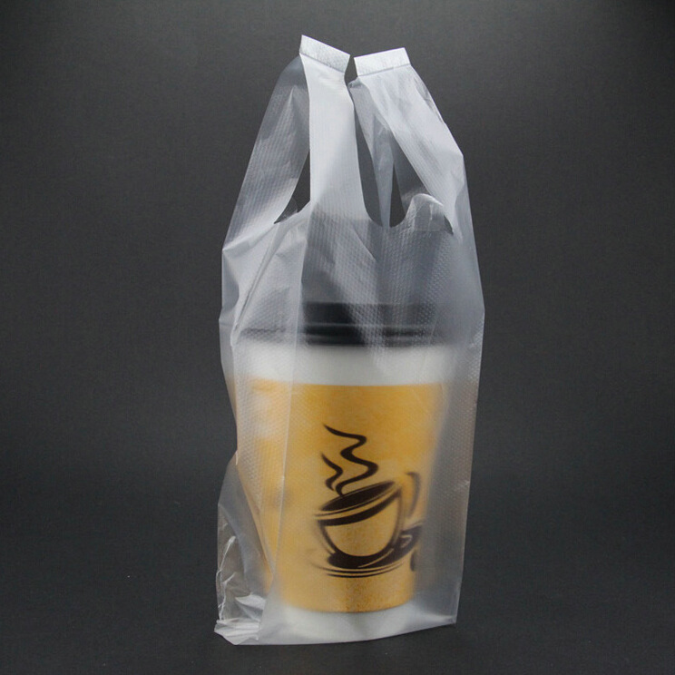 A one-time plastic bag with transparent distribution of a single cup of coffee and soybean and a bag of milk and tea.