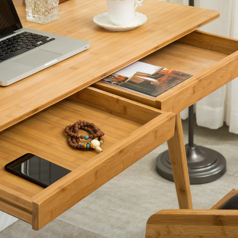 The Japanese Nordic Ins, a simple bookroom, a computer-based desk-writing furniture learning table for all of Nanji.