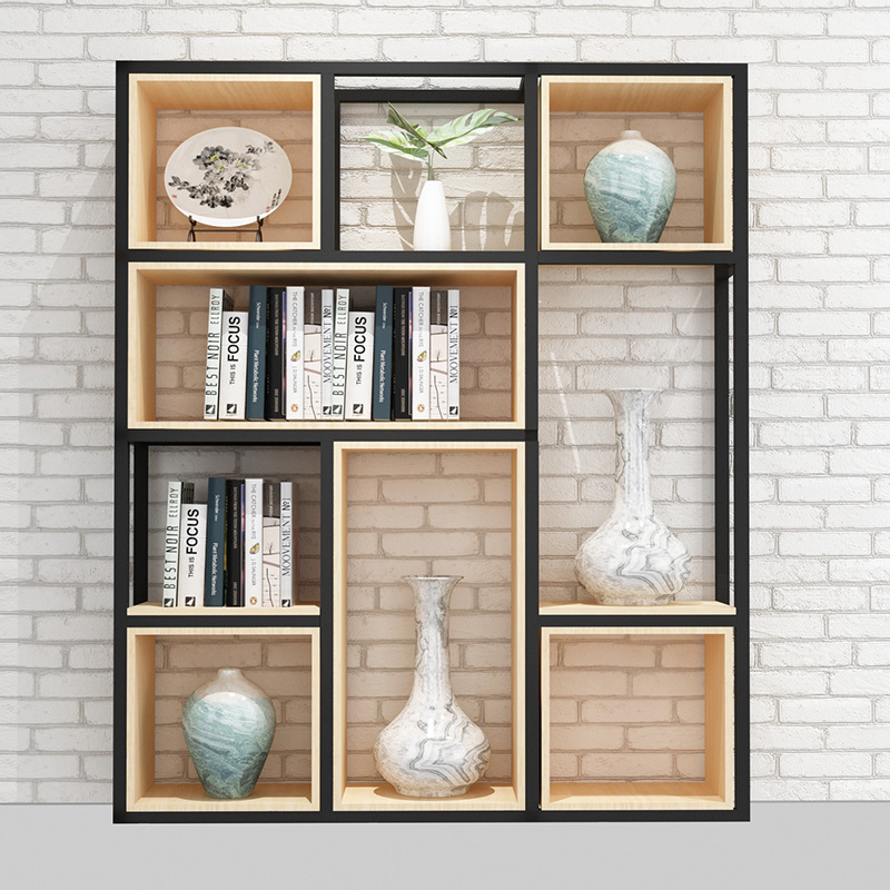 The living room is full of walled wooden cabinets, and the hotel's home uses solid wood to cut off the frame display.