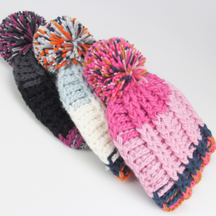 The hat, the Korean twirling winter, a purely handmade hook-and-coloured knitted cap, a wholesaler.