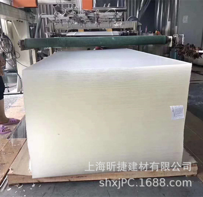 One millimeter grinding PC proliferation plate, 0.5 millimeter grinding light-smoothing circle customizing flame retardation.